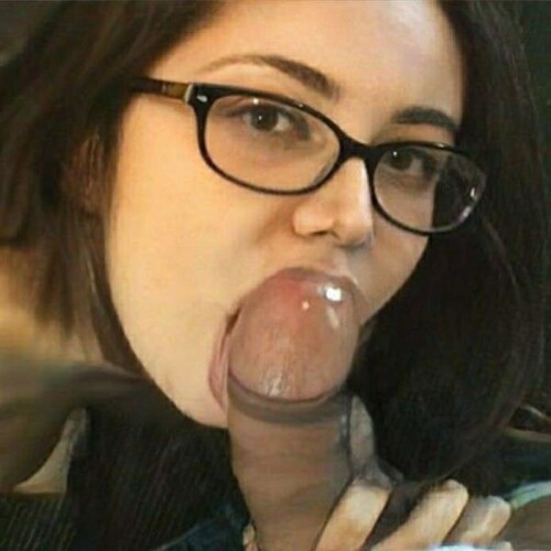 JenKowski cock suck