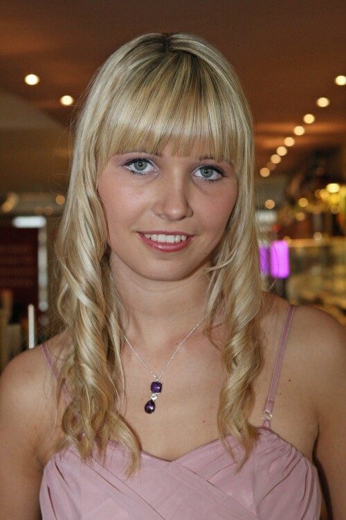 10000406622e3136cd16bead16.jpg