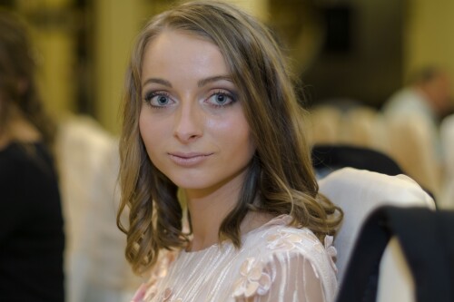 10000648741a6a32985ddd427d.jpg